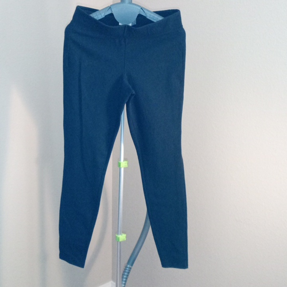 Old Navy Black Leggings Size S/P/CH